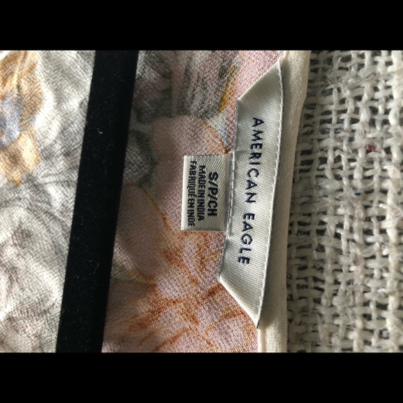 American Eagle  Long Sleeve Blouse for women Size: S - Picture 7 of 8